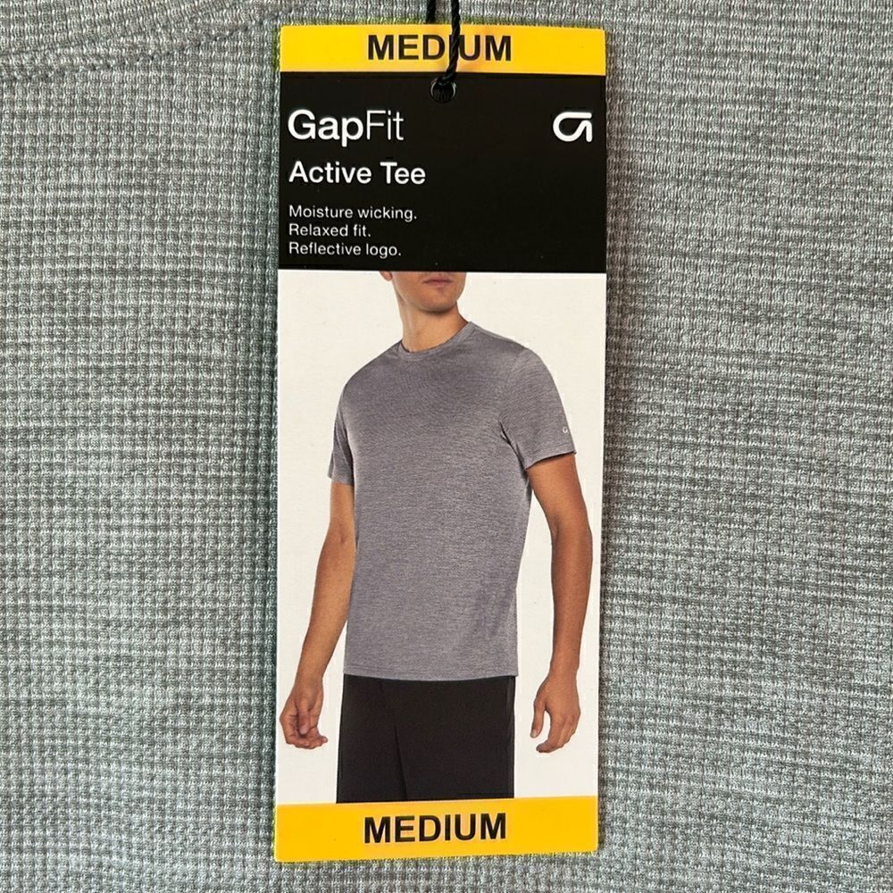 NEW Gap Mens Grey Active Tee